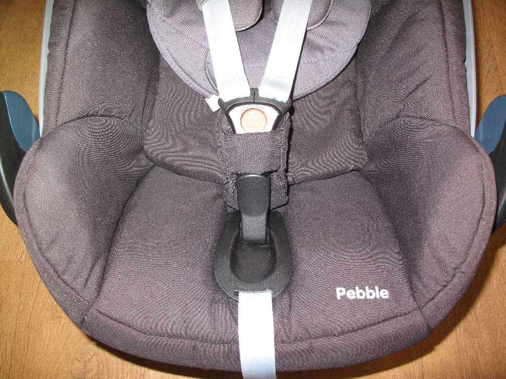 Maxi-Cosi Pebble after steam clean