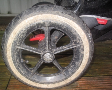 Phil&Teds Explorer Wheel Before
