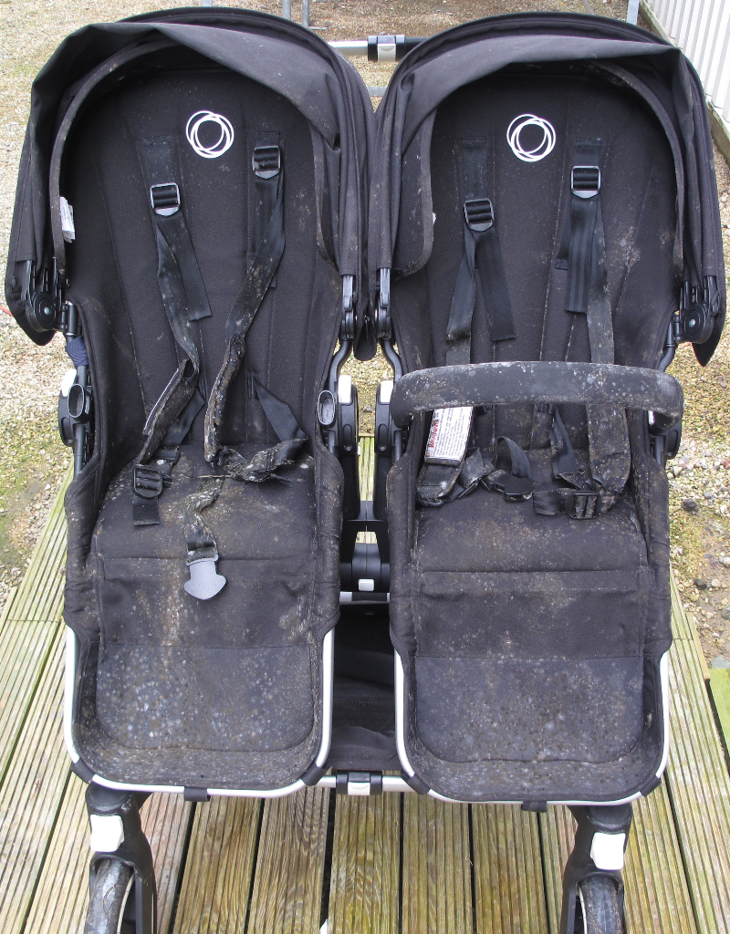 Mouldy Bugaboo Donkey before safe mould treatment & steam clean